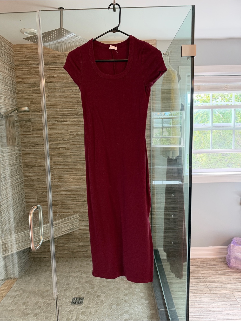 Women’s Short-Sleeve Scoop Neck midi Dress - Burgundy